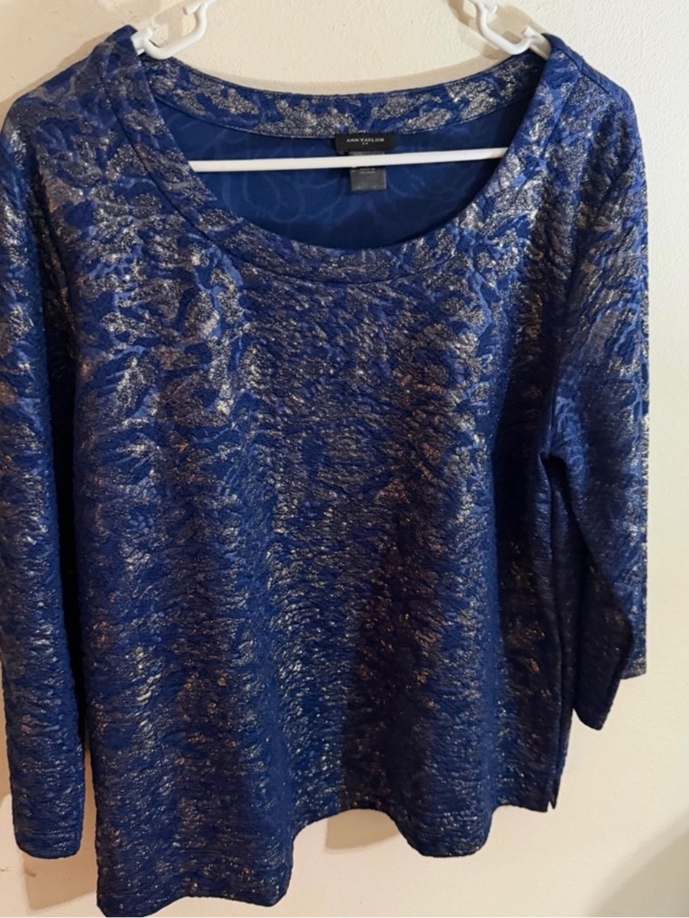 Ann Taylor Size Large Royal Blue Metallic Scoop Neck Long Sleeve Top Holiday